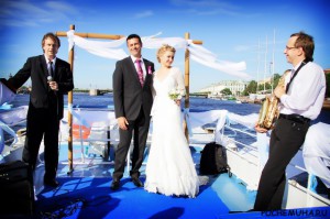 Как провести свадьбу на воде