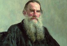 Почему Льва Толстого предали анафеме?