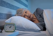 Почему недостаток сна заставляет выглядеть старше?