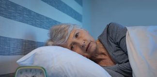 Почему недостаток сна заставляет выглядеть старше?