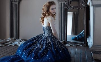 Какое платье подойдет на Новый год для женщины — стрельца?