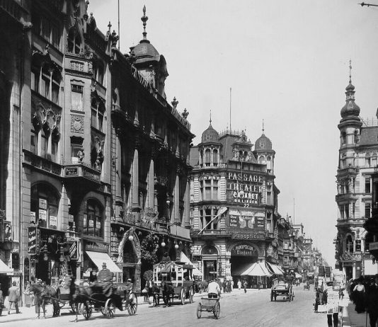 Развитие архитектуры