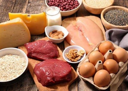 Почему не следует отказываться от белковой пищи?