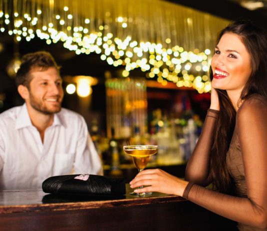 Почему одни люди флиртуют лучше, чем другие?