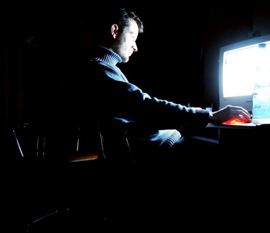 Почему у человека, не имеющего близких людей, портится характер?