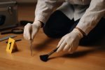 Почему на месте преступления ищут микрочастицы Почему на месте преступления ищут микрочастицы